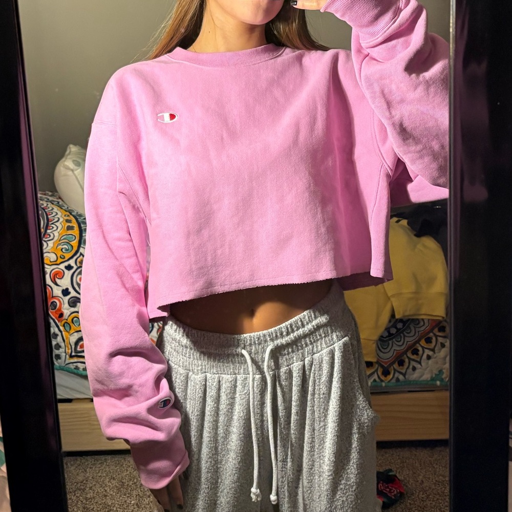 Champion Pink Cropped Sweatshirt